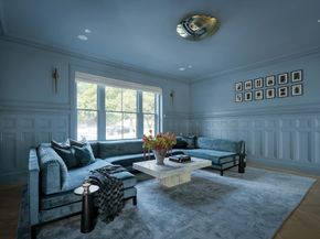 15 Farlow Rd, Newton MA 02458