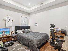 271 W 5th St, Boston MA 02127