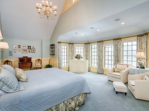12 Wyndemere Drive, Southborough MA 01772