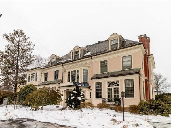 100 Pond St 9, Boston MA 02130