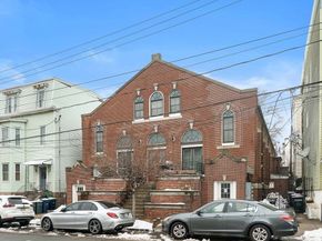 336 Saratoga St 8, Boston MA 02128