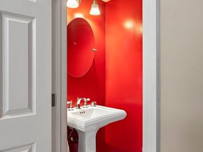 336 Saratoga St 8, Boston MA 02128