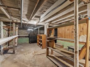 100 Burncoat St, Worcester MA 01605