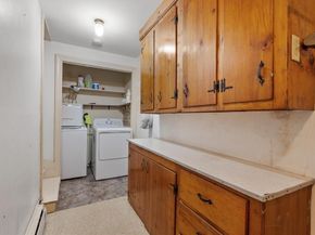 100 Burncoat St, Worcester MA 01605