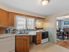 100 Burncoat St, Worcester MA 01605