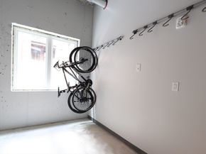 50 Symphony Rd 404, Boston MA 02115