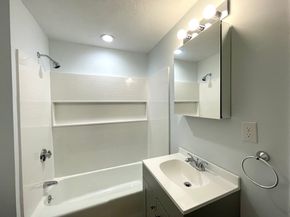 37 Fountain Lane 4, Weymouth MA 02190