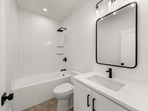 136 West Eighth Four, Boston MA 02127