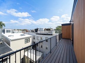 136 West Eighth Four, Boston MA 02127