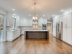 19 Stoney Brook Rd, Hopkinton MA 01748