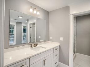 19 Stoney Brook Rd, Hopkinton MA 01748