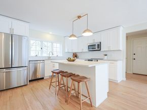 576 Reservoir St., Holden MA 01520