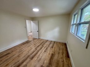 8 Blueberry Lane, Sturbridge MA 01566