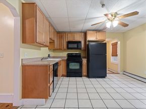 30-B Henry St 30B, Clinton MA 01510