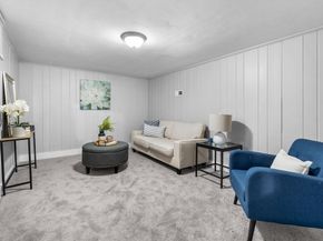 54 Roundtop Rd, Framingham MA 01701