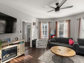 29 Eureka St, Fitchburg MA 01420