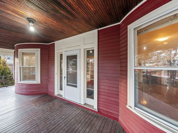 62 Fuller St, Brookline MA 02446