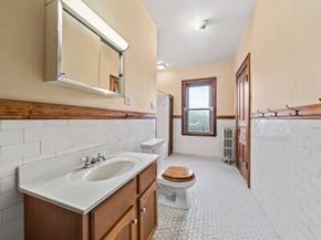 62 Fuller St, Brookline MA 02446