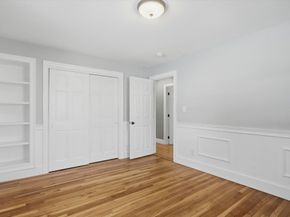 11 West Bradstreet Rd, North Andover MA 01845