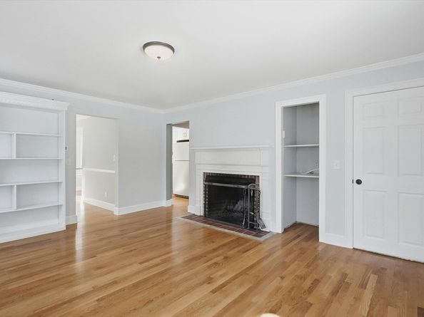 11 West Bradstreet Rd, North Andover MA 01845