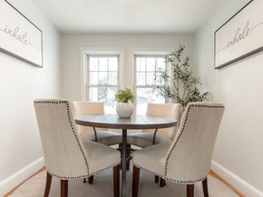 8 Hillview Ter, Westwood MA 02090