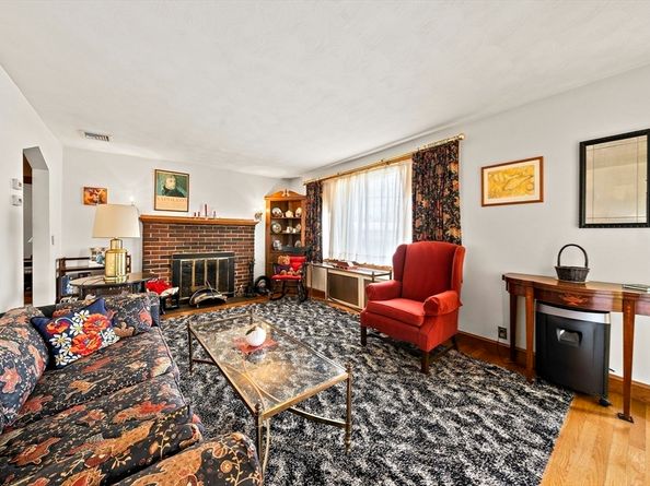 44 Main Street, Woburn MA 01801