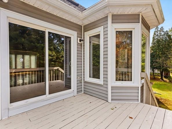 59 Lucas Dr, Stoughton MA 02072
