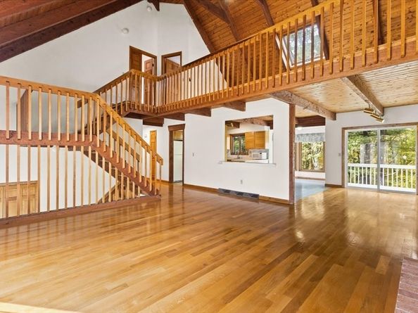 59 Lucas Dr, Stoughton MA 02072