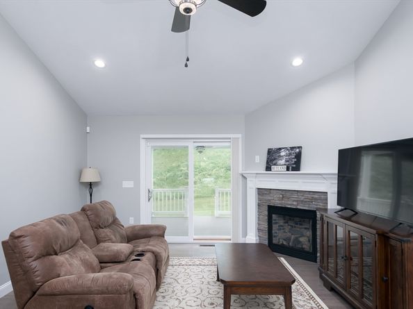 10 Soucy Drive ., Rutland MA 01543