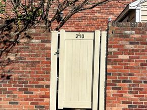 210 Windsor Drive 210, Framingham MA 01701