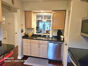 210 Windsor Drive 210, Framingham MA 01701