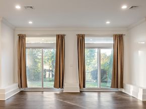 42 Sunhill Ln, Newton MA 02459