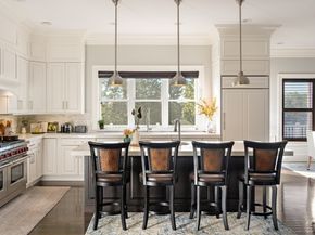 42 Sunhill Ln, Newton MA 02459