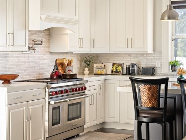 42 Sunhill Ln, Newton MA 02459