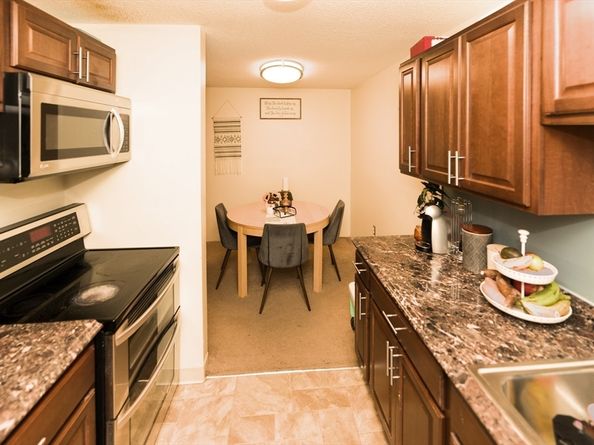 32 Silver Hill Ln 1, Natick MA 01760