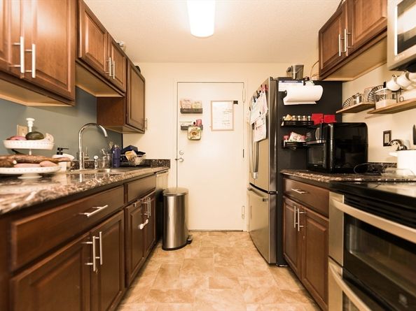 32 Silver Hill Ln 1, Natick MA 01760