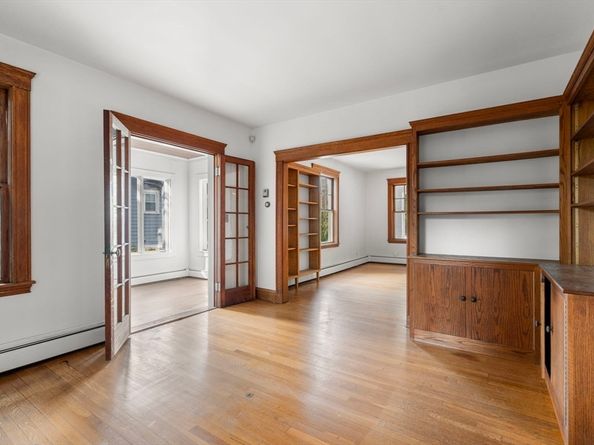 25 Barnard Ave, Watertown MA 02472