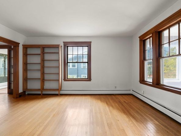 25 Barnard Ave, Watertown MA 02472