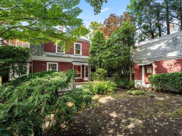 25 Barnard Ave, Watertown MA 02472