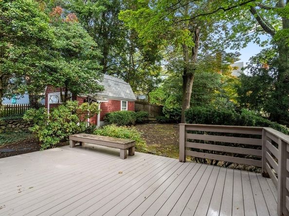 25 Barnard Ave, Watertown MA 02472