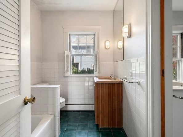 25 Barnard Ave, Watertown MA 02472