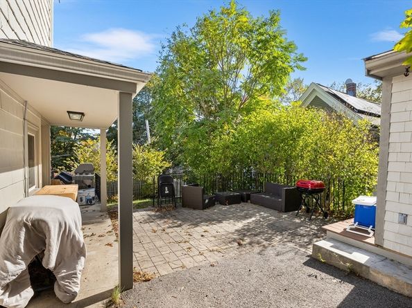 88 Gordon Ave 2, Boston MA 02136