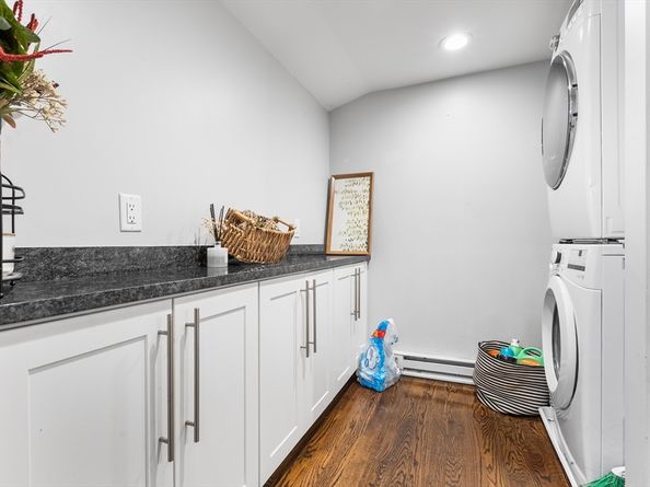 88 Gordon Ave 2, Boston MA 02136
