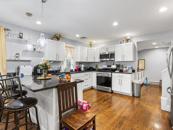 88 Gordon Ave 2, Boston MA 02136