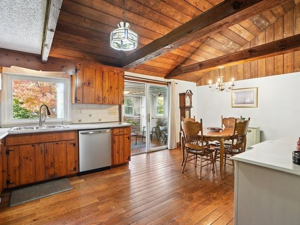 2167 Main, Marshfield MA 02050