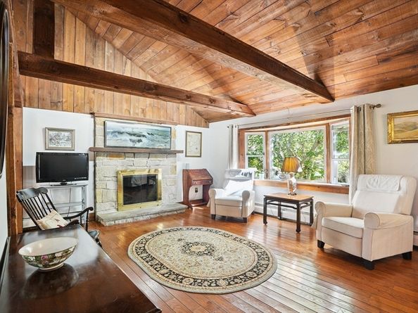 2167 Main, Marshfield MA 02050