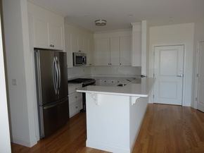 16 Taylor 1009, Reading MA 01867