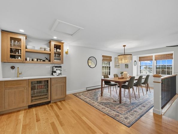 4 Ciaramitaro Ct, Gloucester MA 01930