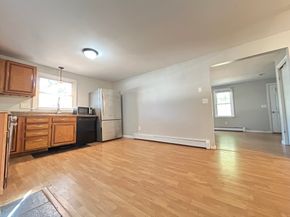 266 Massasoit Rd, Worcester MA 01604