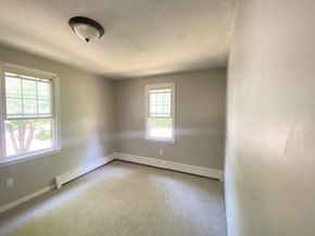 266 Massasoit Rd, Worcester MA 01604